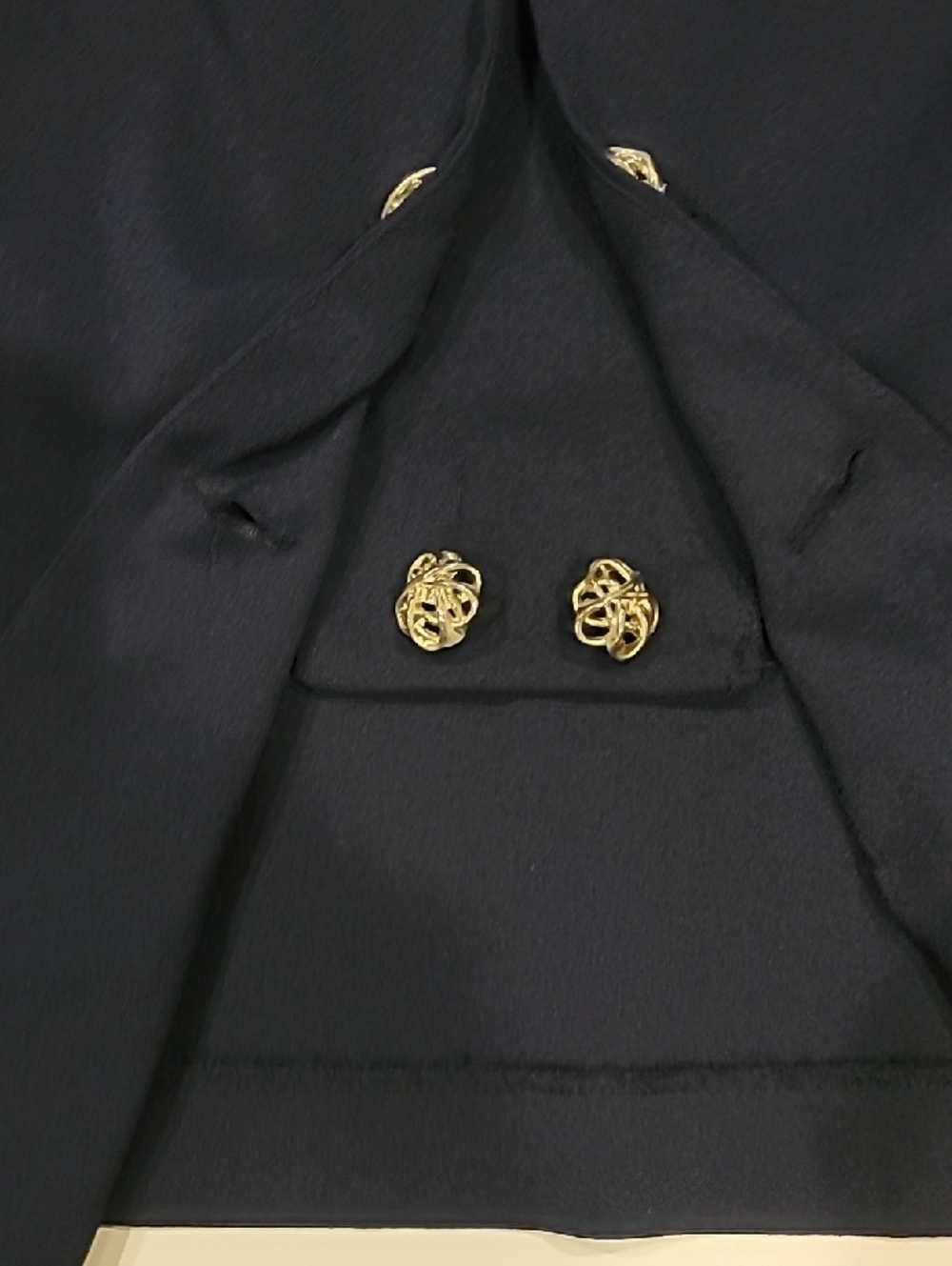 Leslie Fay Navy Embroidered Blazer with Vintage Silver Buttons 24WP - Picture 6 of 16